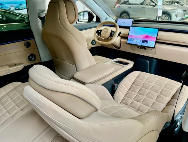 48540923dd54564e6bc9f838d7e3818cd0584fca.jpeg@f_auto