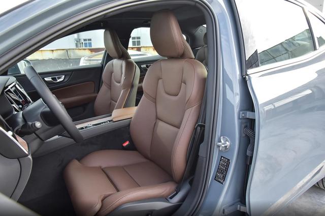 8c1001e93901213fc6e496bc7d70dfdc2e2e9524.jpeg@f_auto